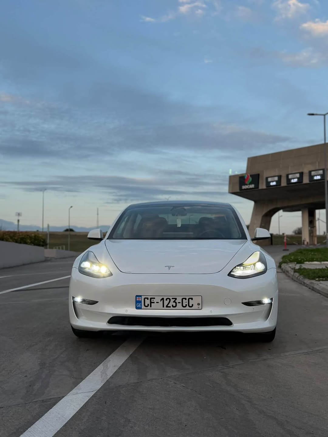 Tesla Model 3 2022