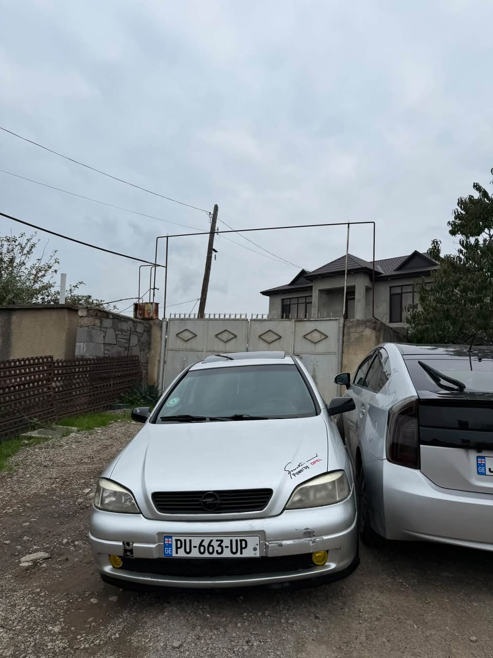 Автомобиль — 555₾