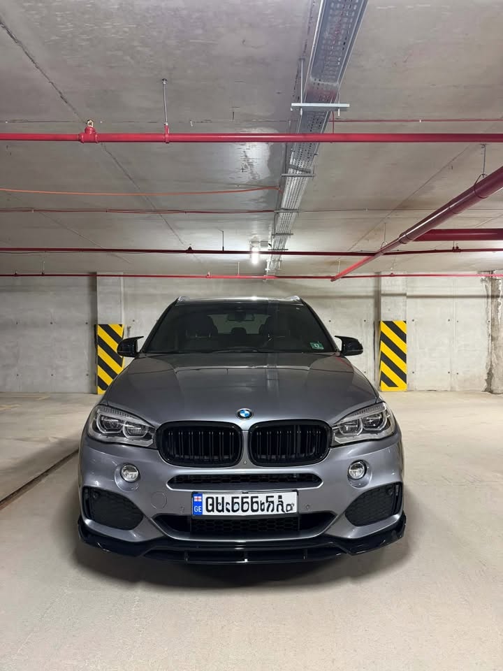 X.0twinturbo სრული(M package) 133კმ მანქანა არის 2018 — 21,500$