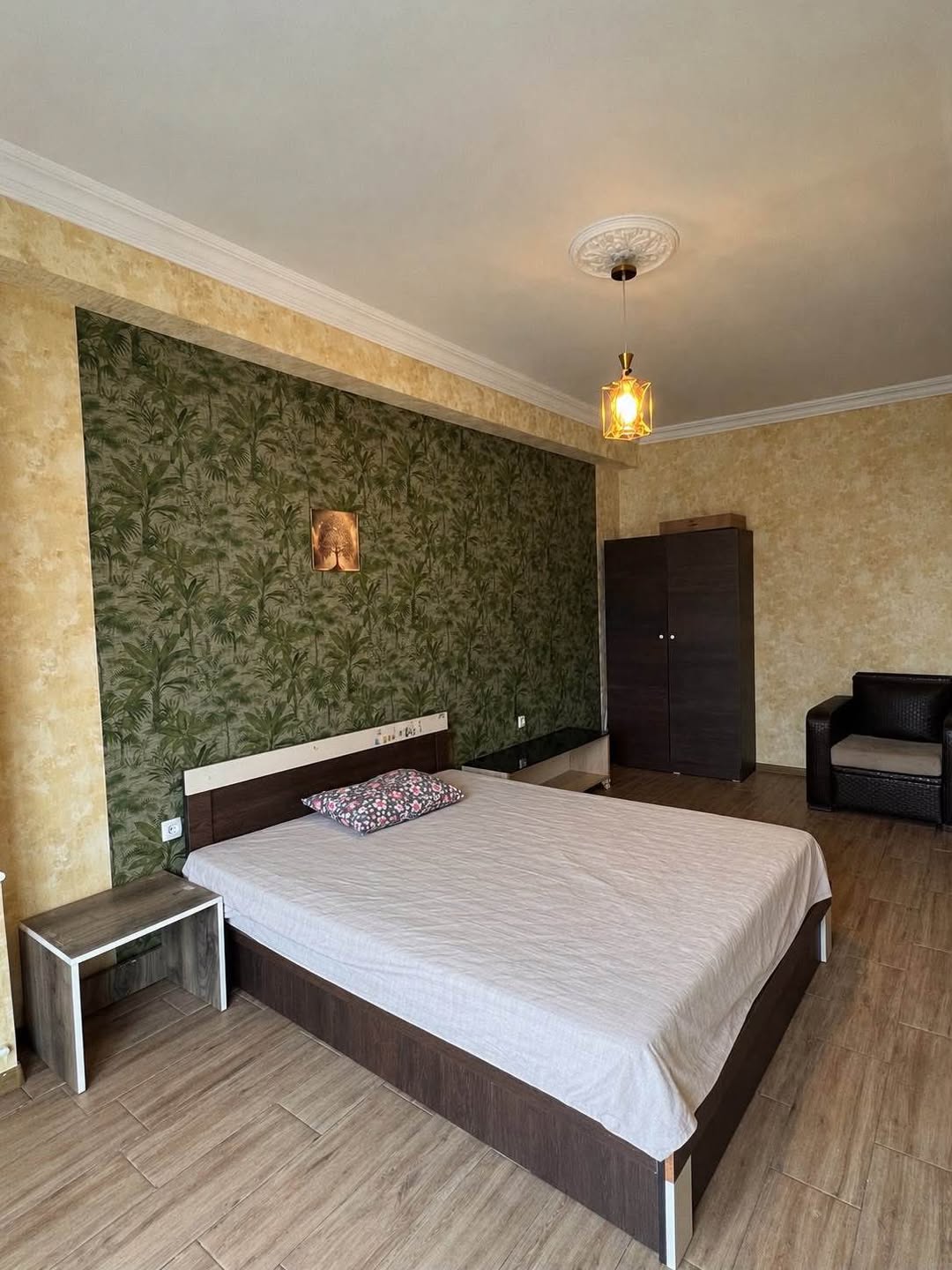 ქირავდება ბინა, ბათუმი — 1,000 ₾