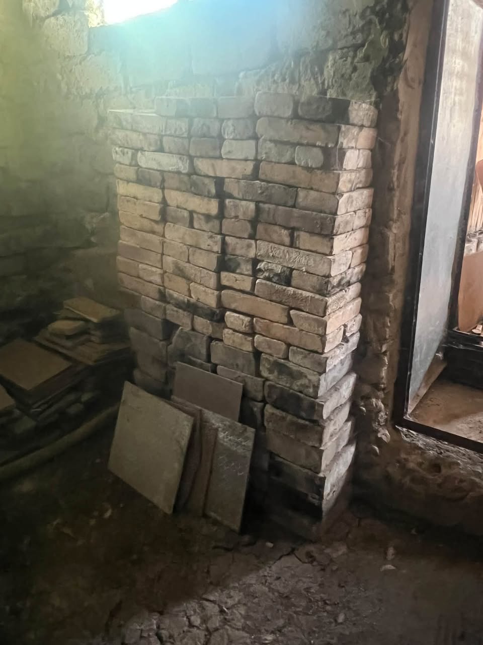 Yanmaya dayanıklı tuğla Borjomi'de ikinci bir fırın için uygundur