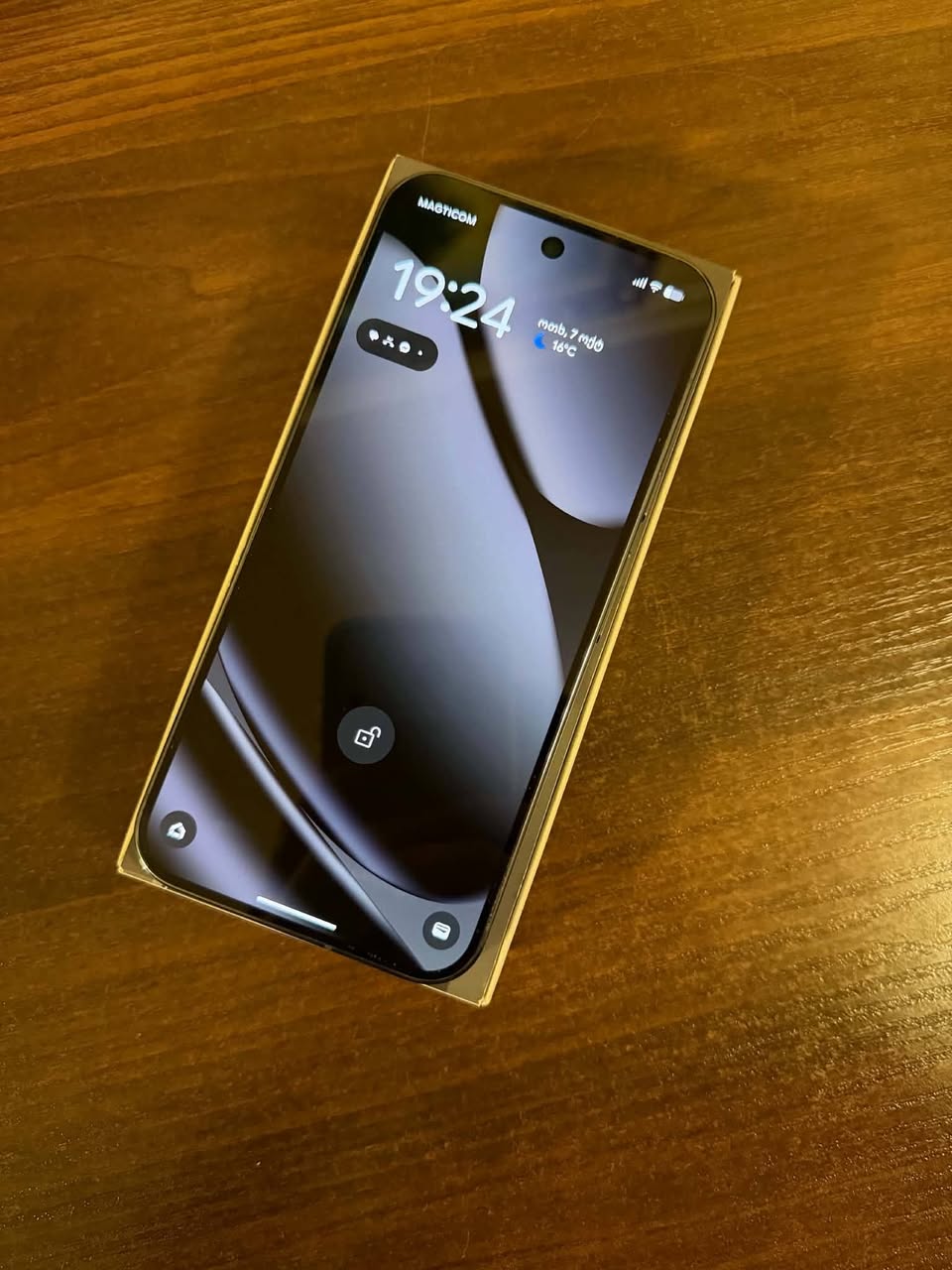 📱 იყიდება Google Pixel 10 Pro — 2,350₾