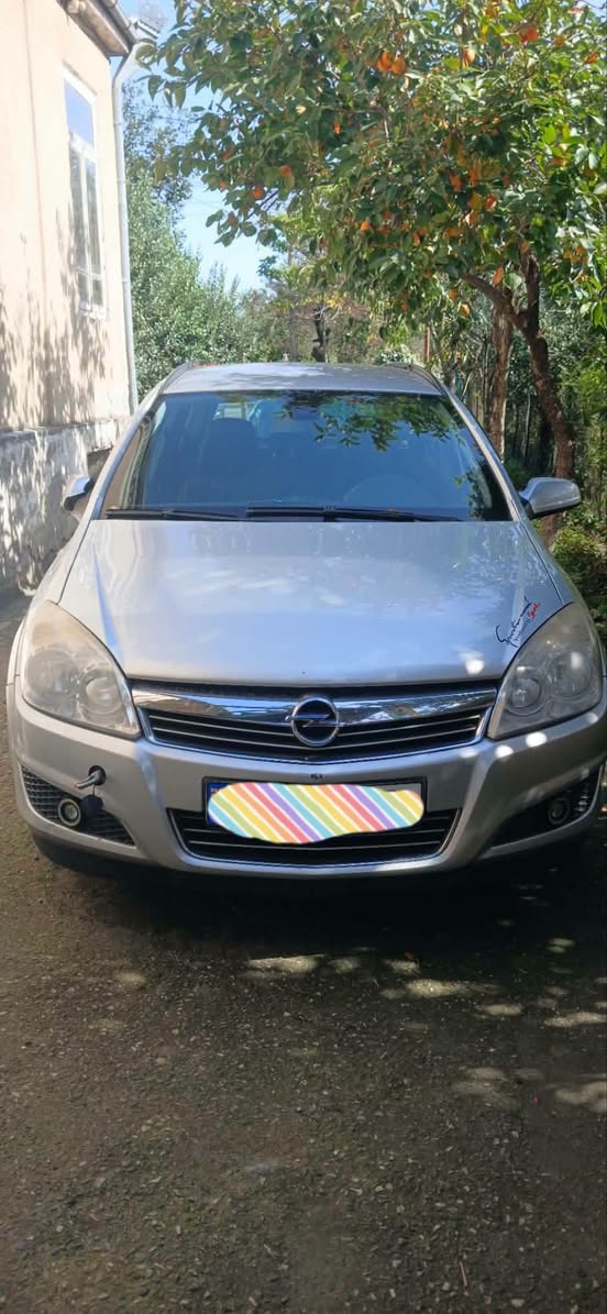 Opel Astra 2009