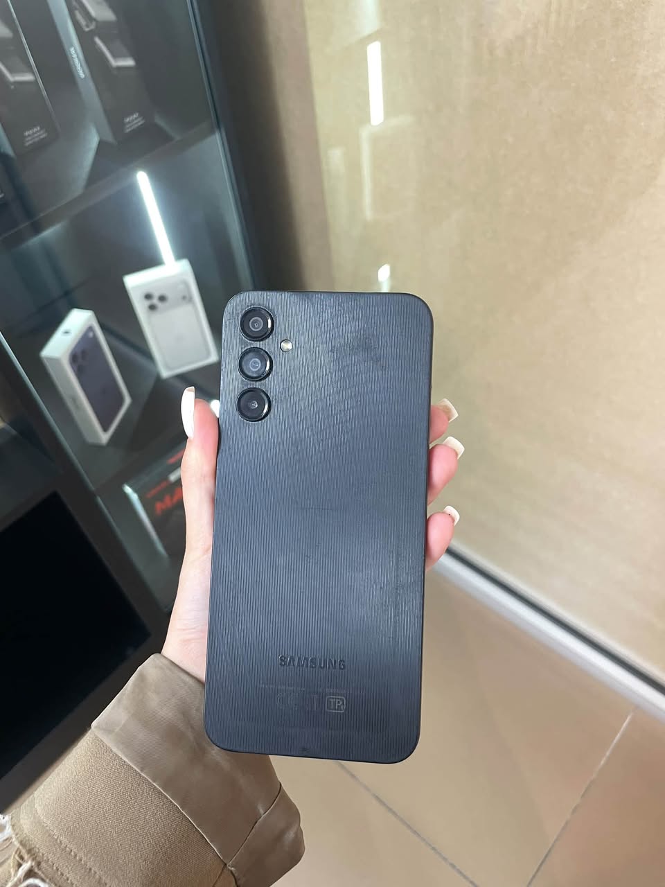 Используемый Samsung Galaxy A14 64Gb Black