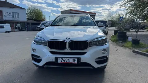 BMW X6 2017 год