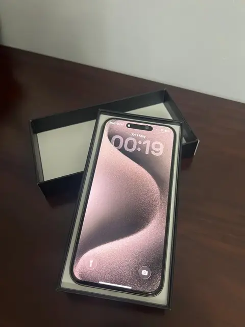 📱 იყიდება iPhone 15 Pro Max