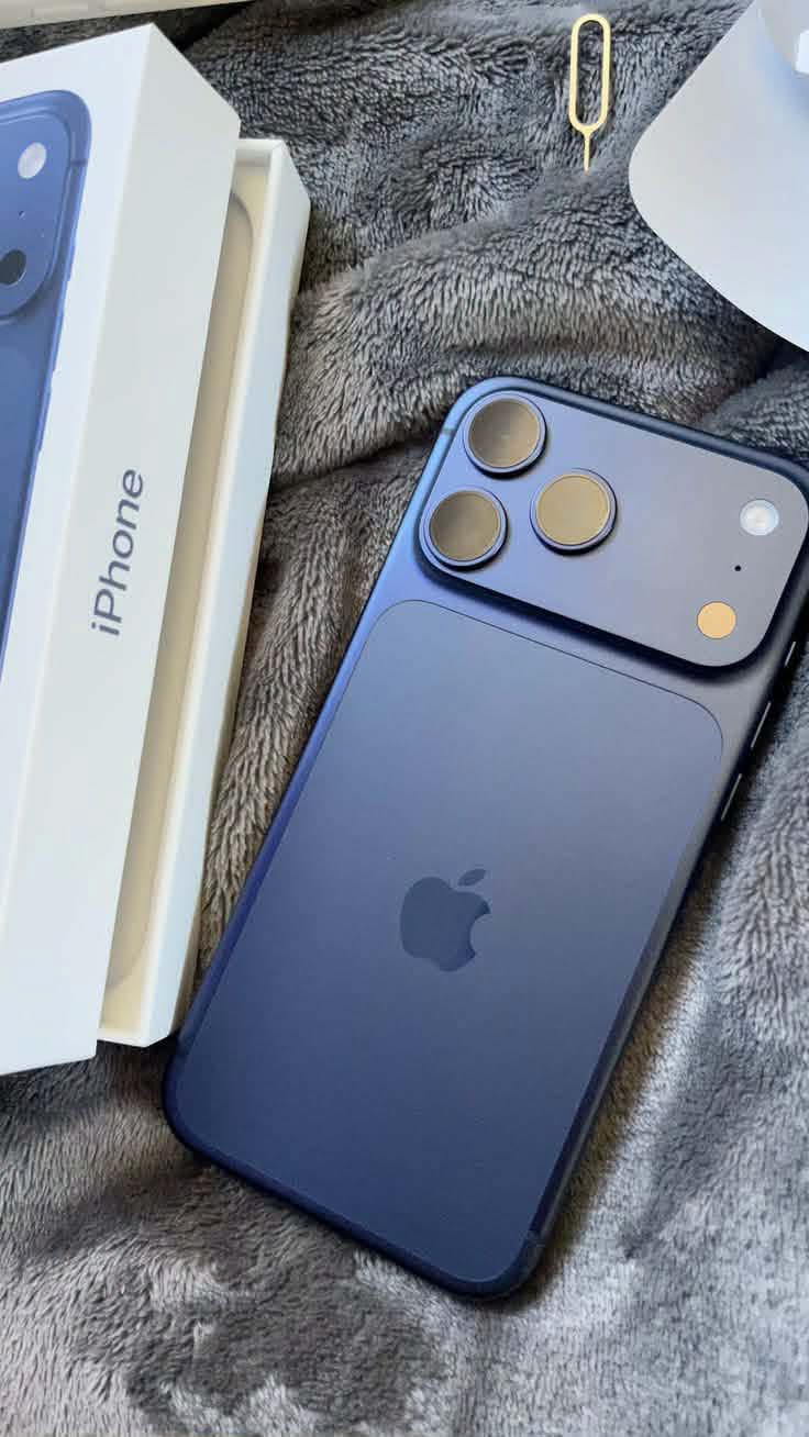 iPhone 17 Pro Max 256GB 92% — 3,000₾