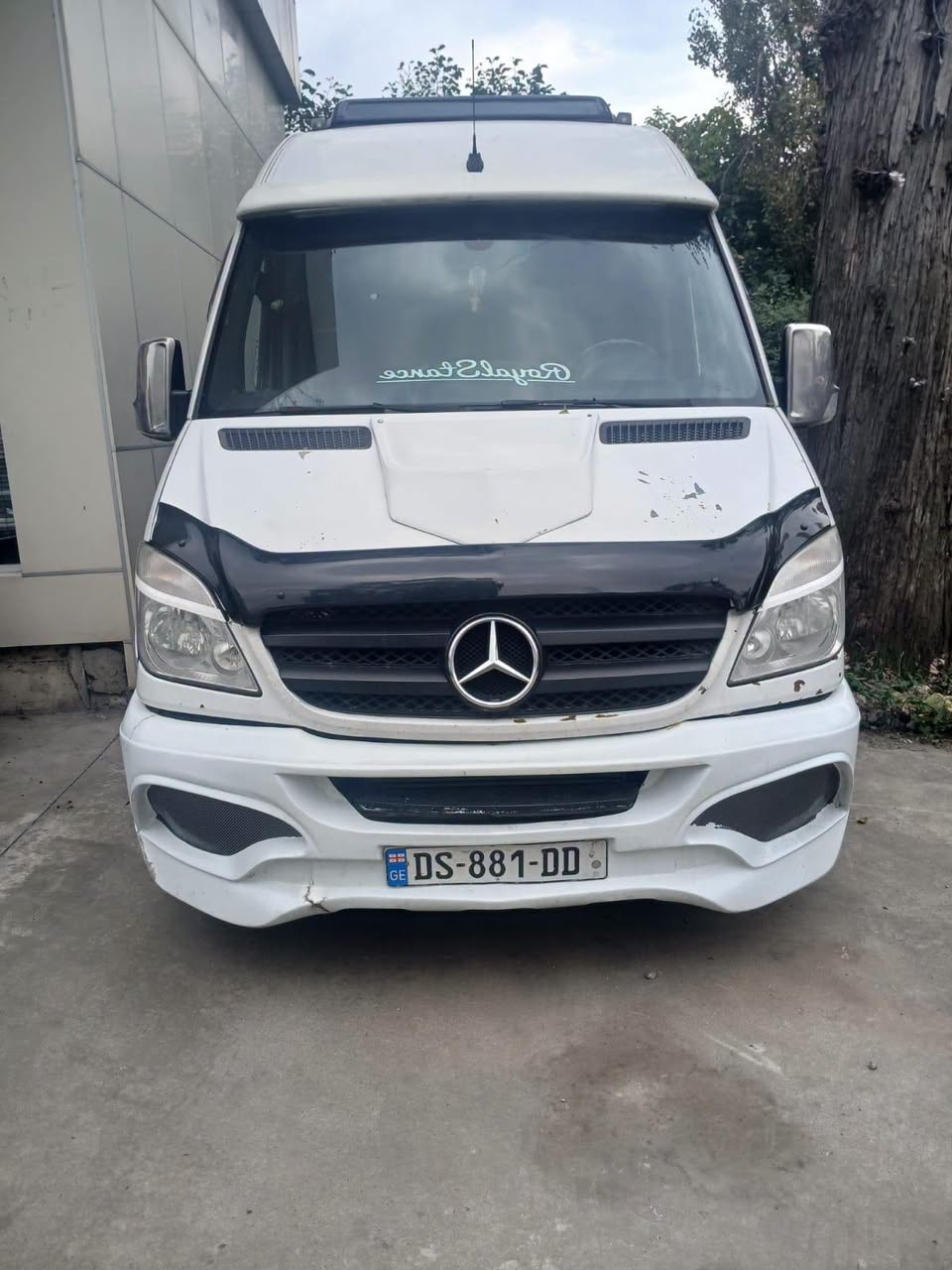 იყიდება 2009 წლიანი 2.9 ტდი ნორმალურ — 15,500₾