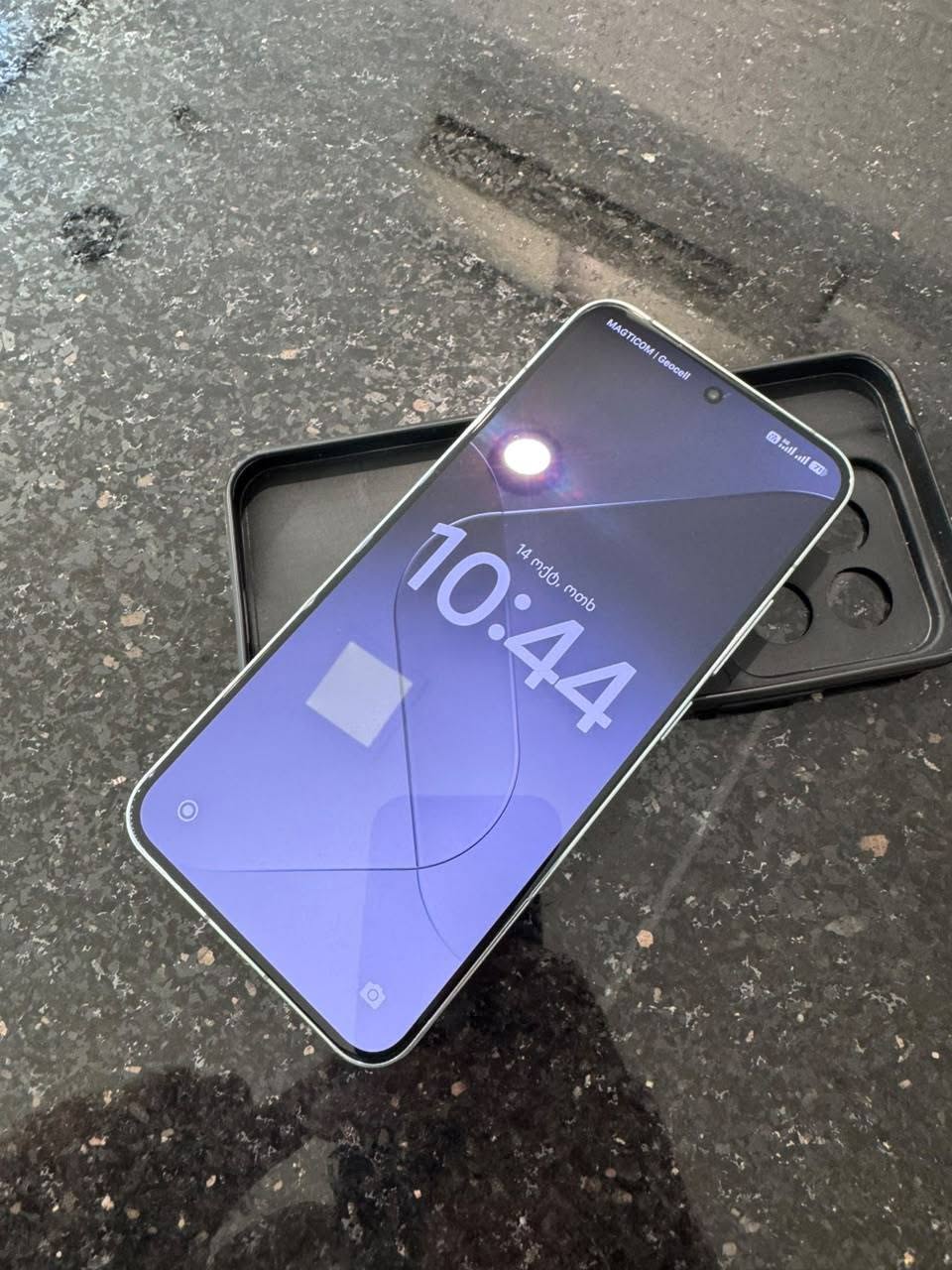 Xiaomi 14 16/528 Snapdragon 8 tl