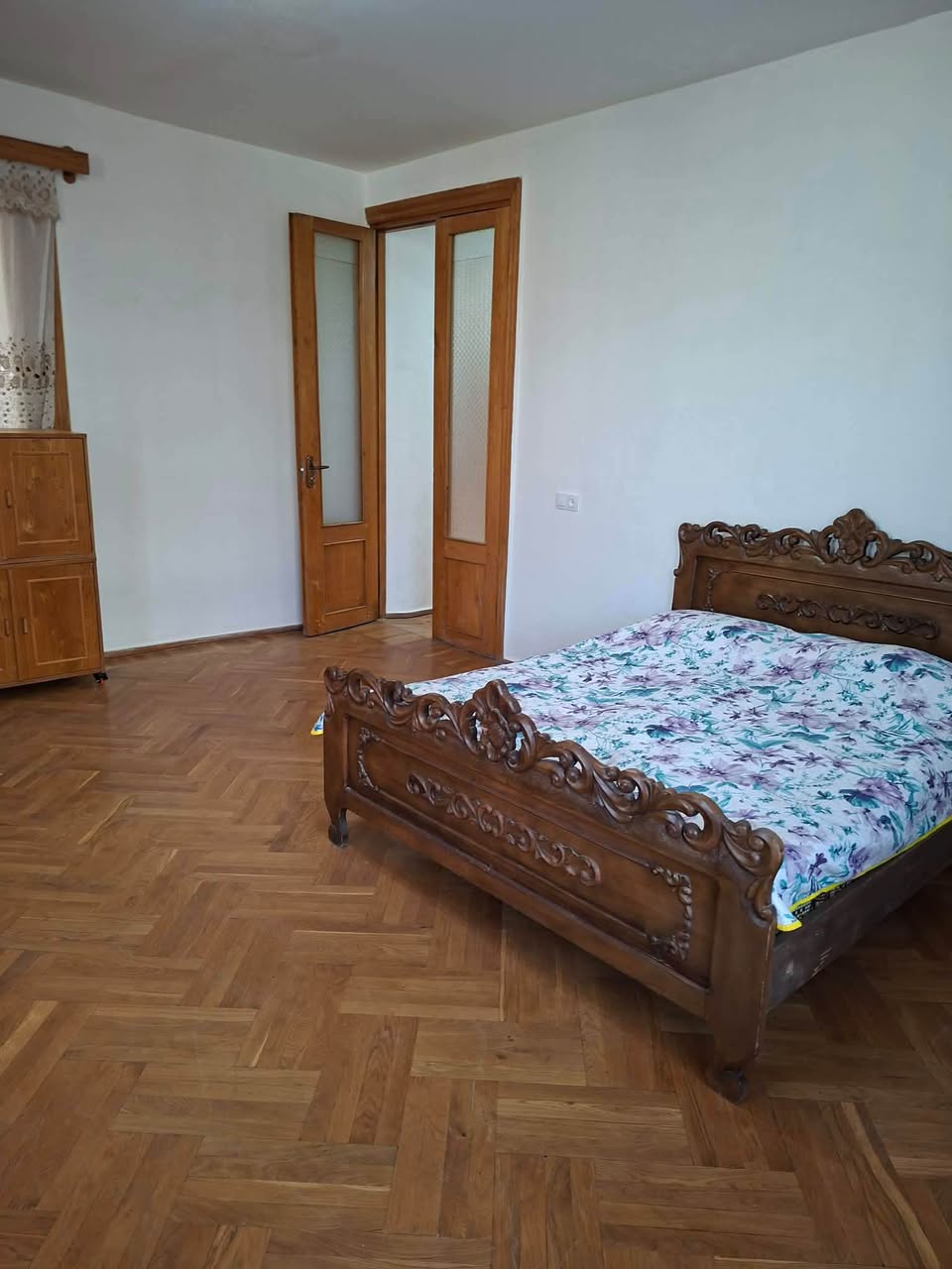 Kiraya verilir daire, Kutaisi