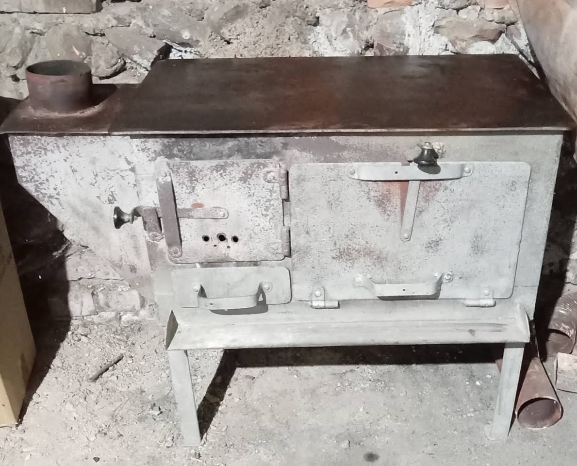 Şiş qazanı 250 lara satılır