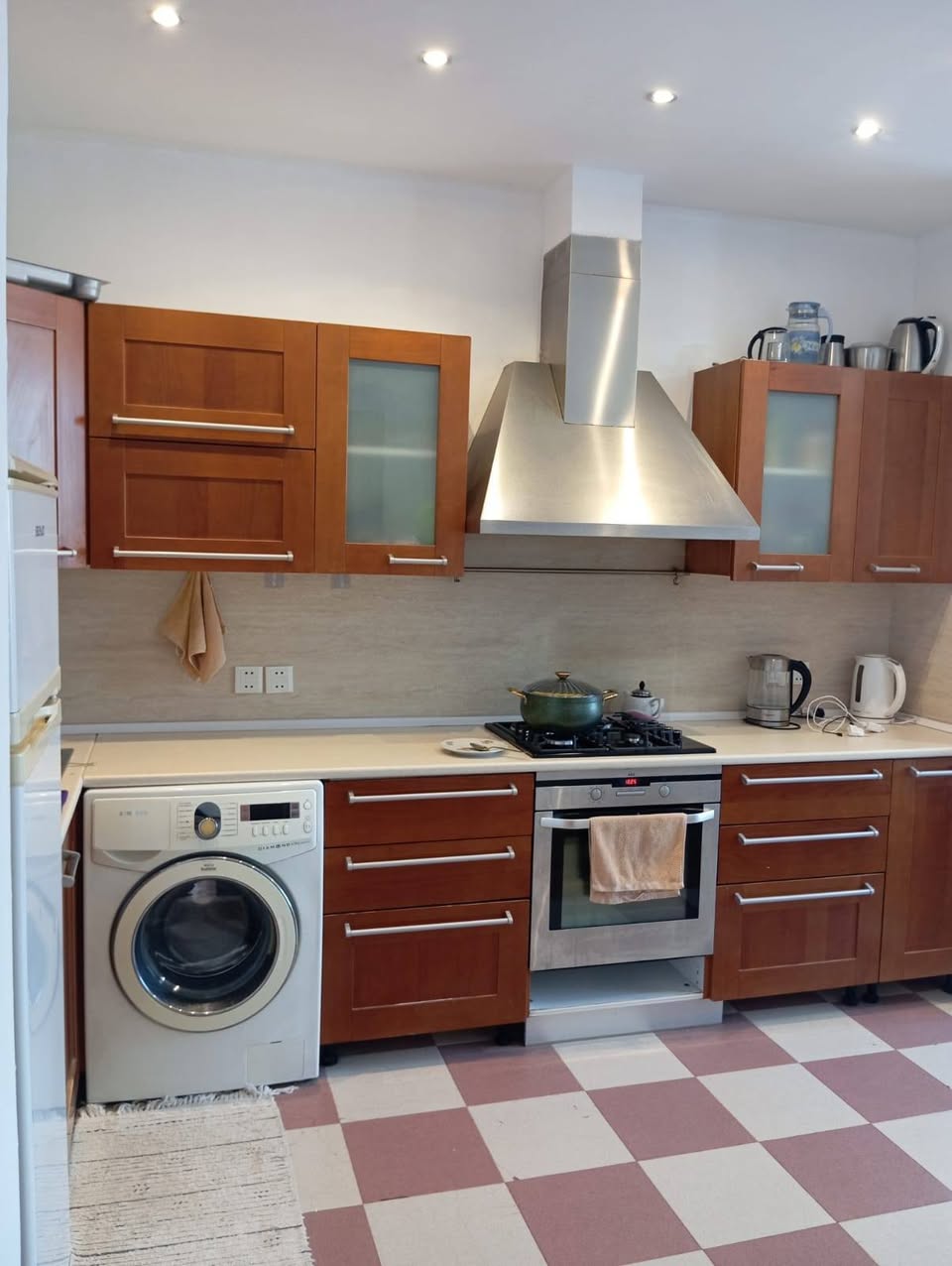 Аренда 4-комнатной квартиры, Баку — 250 ₼