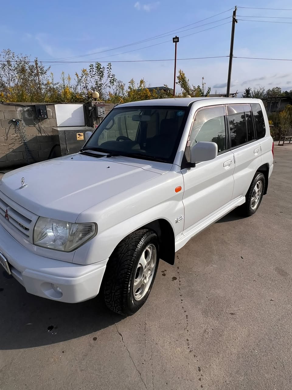 PAJERO IO 1999 — 4,200$