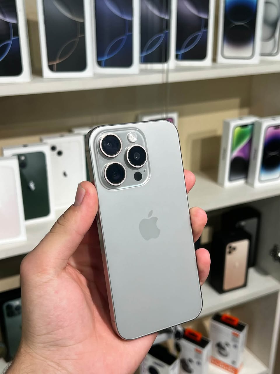 Iphone 15 pro 128GB 88% Մարտկոց — 225,000֏