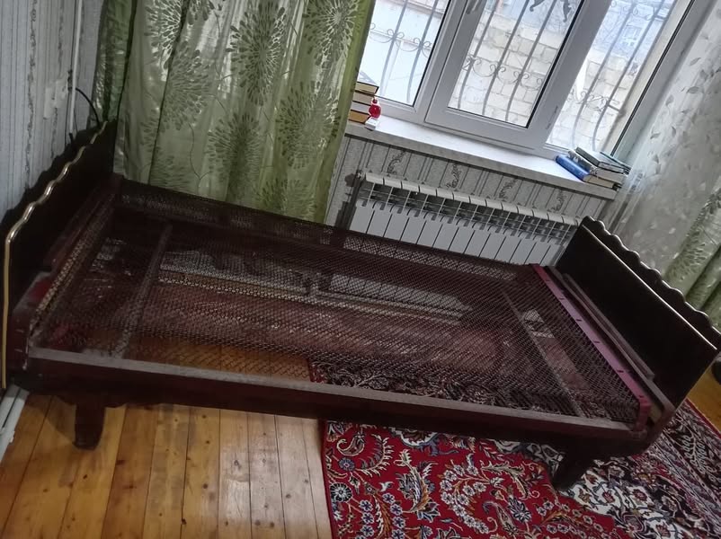 Mebel — 35₼