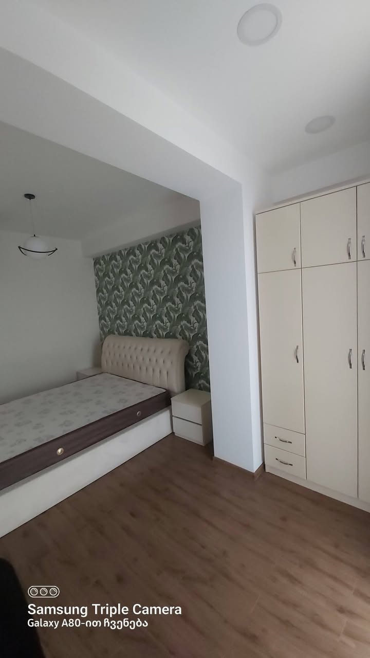 2 oda dairenin kiraya verilmesi, Tiflis - 1,200 ₾