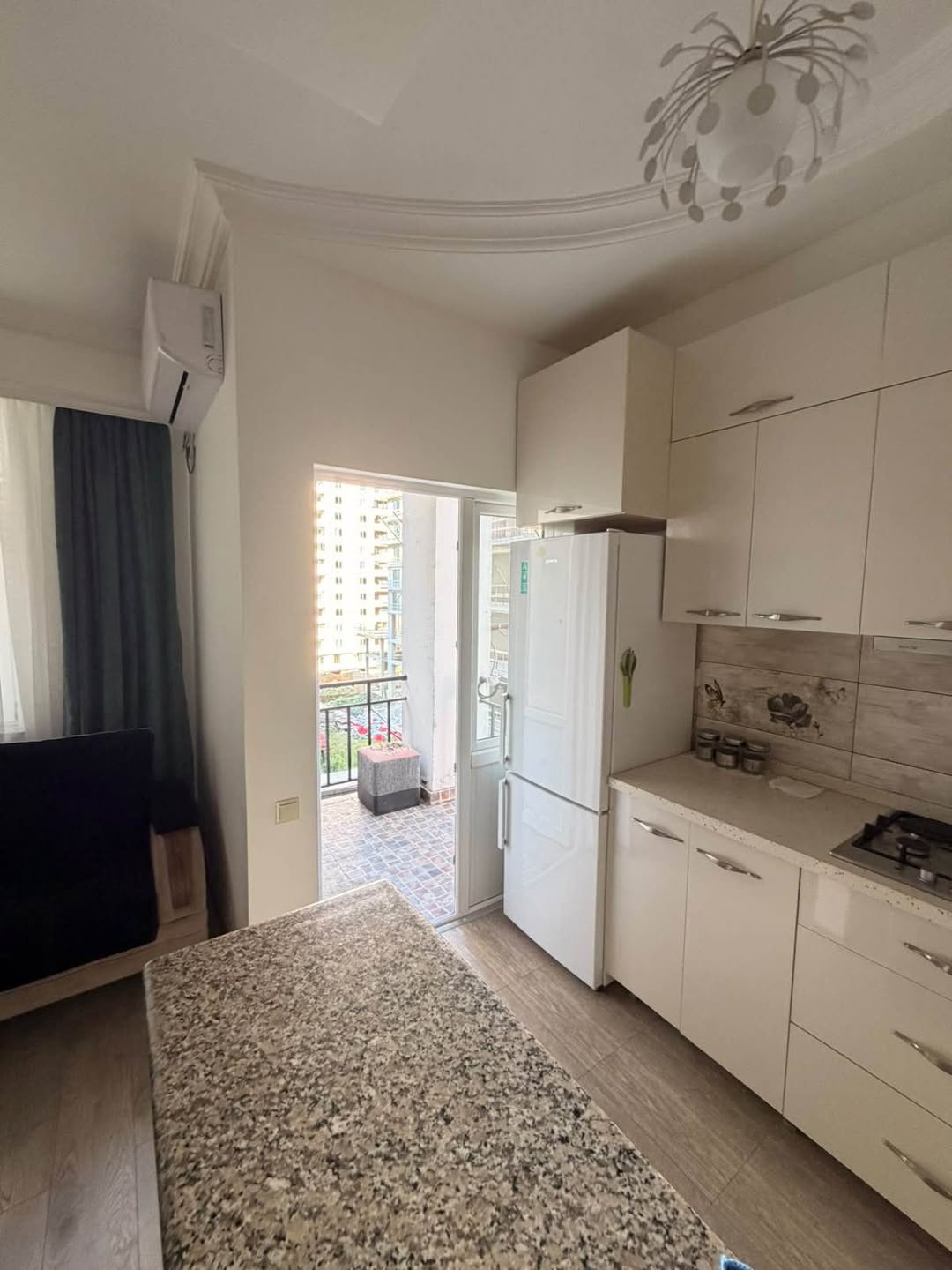 Վարձով բնակարան, Բաթումի — $700