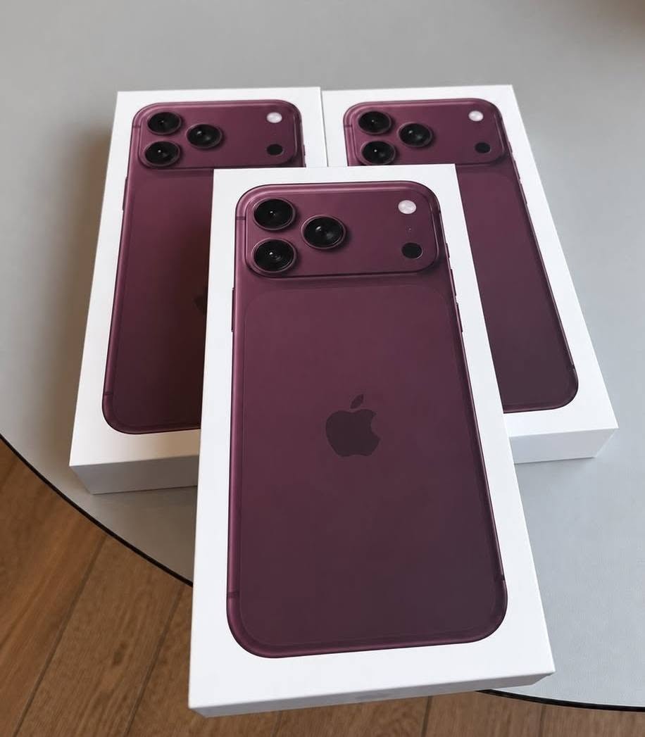 Apple iPhone — 3,250₼