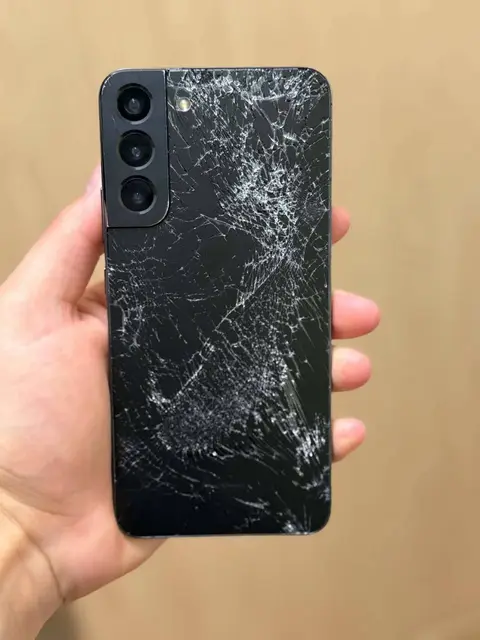 128/8 Samsung s22+ მეჩქარება გაყიდვა ვინ