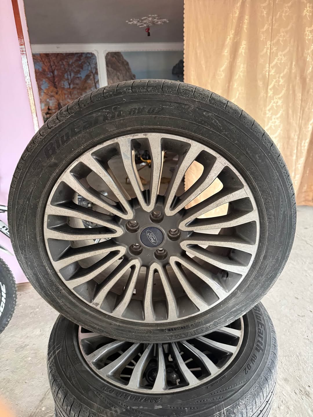 ავტომობილი — 1,500₾