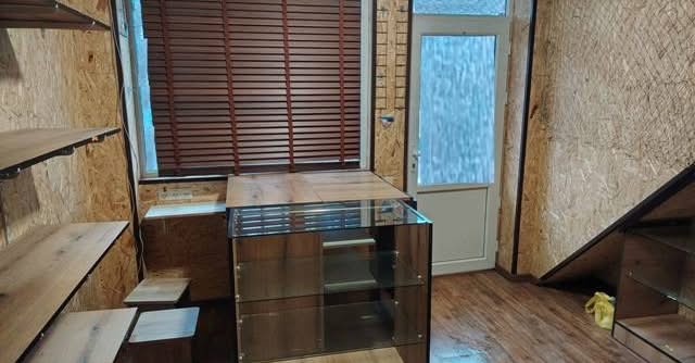 (Kod 05/005) Satılır iki mərtəbəli kommersiya binası - 50,000$