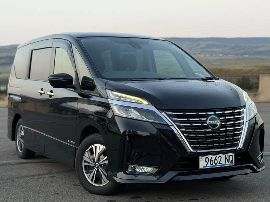 Nissan Serena 2022