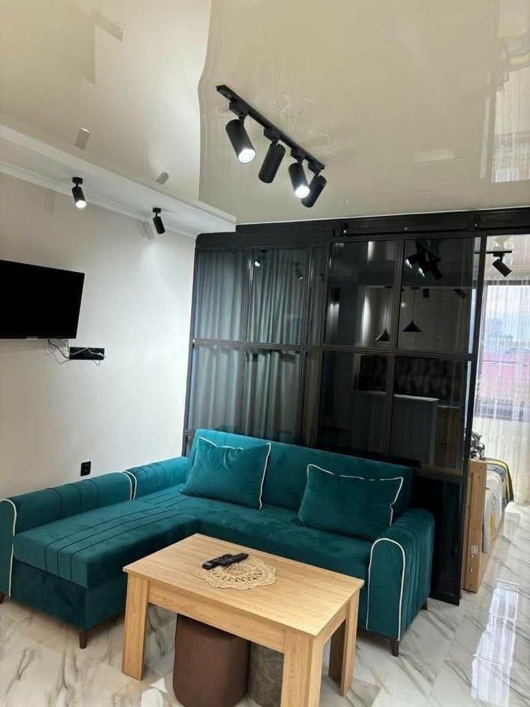 იჯარით გასაცემია 1 ოთახიანი ბინა, ბათუმი — $400