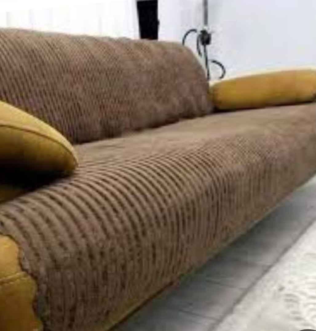 Divan için yapışkan örtme. 🎀Fiyatı 25 lari.