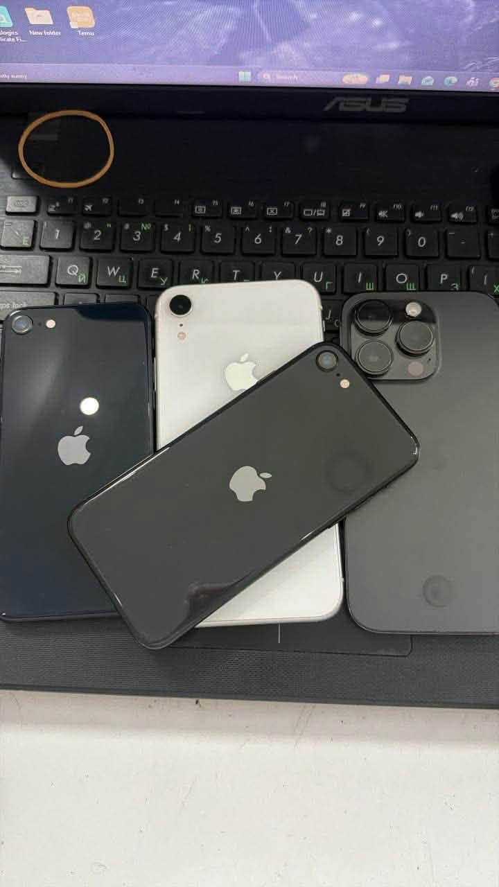 iPhones from America in ideal condition various models