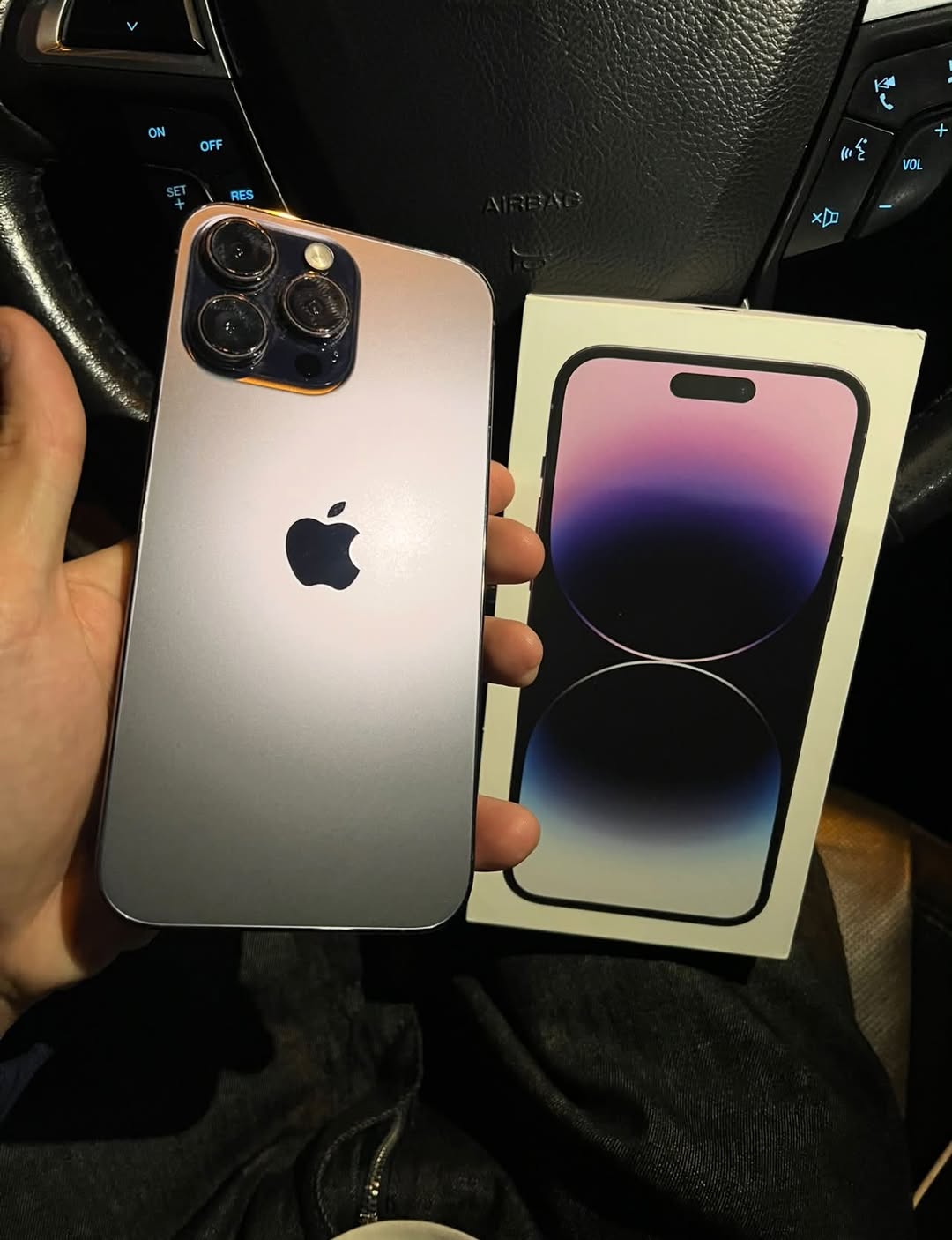iPhone 14 Pro battery 76% price 1000