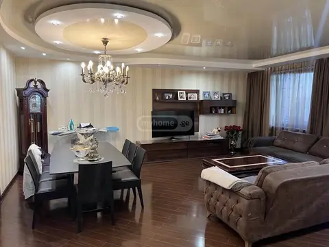 იყიდება 4-ოთახიანი ბინა, თბილისი — $147,000