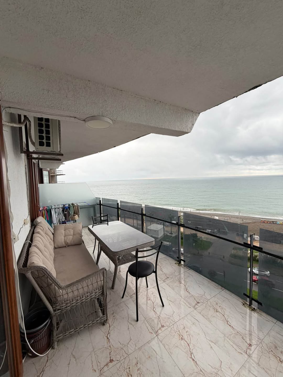 1+1 apartment for rent in Selazir