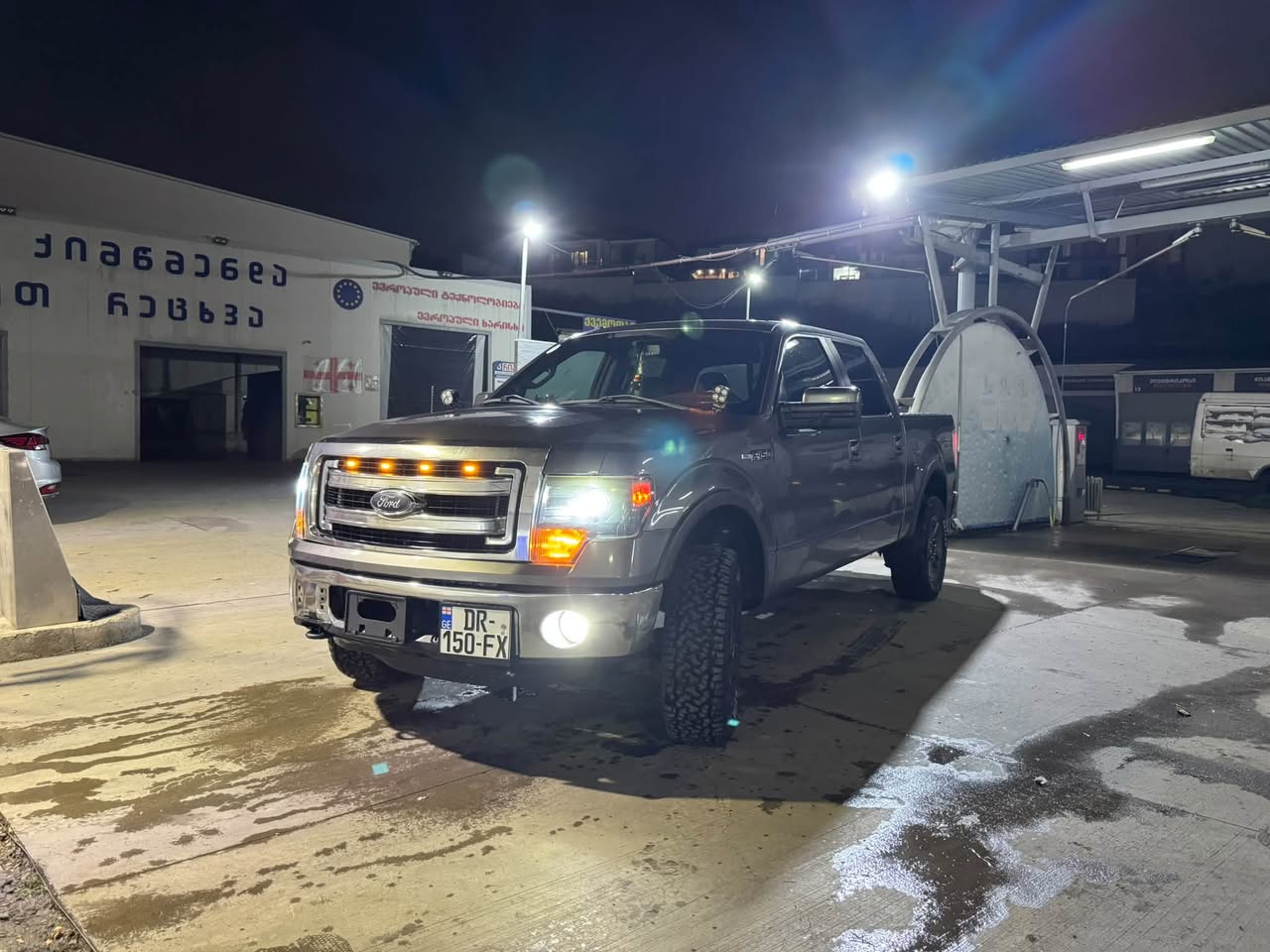 Ford f-150 2014 — 10,000$