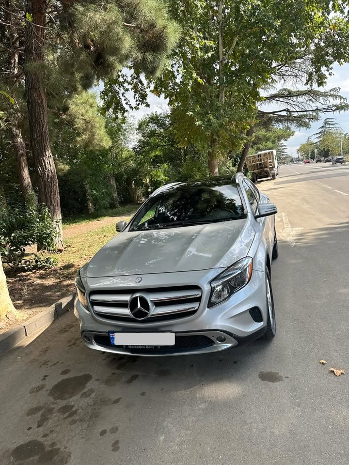 GLA 250 2016 — 12,200$