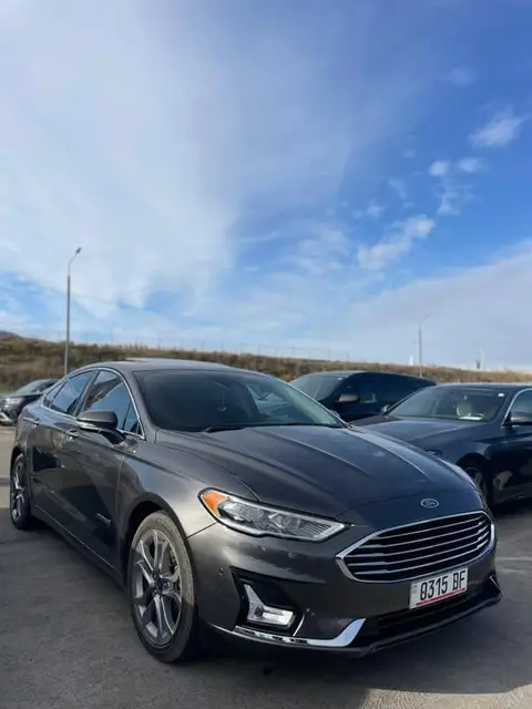 Ford Fusion 2016