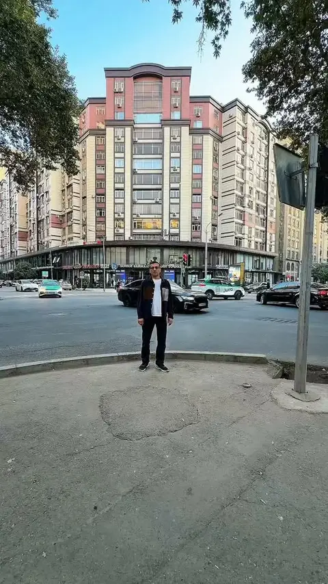 Продаётся квартира, Баку