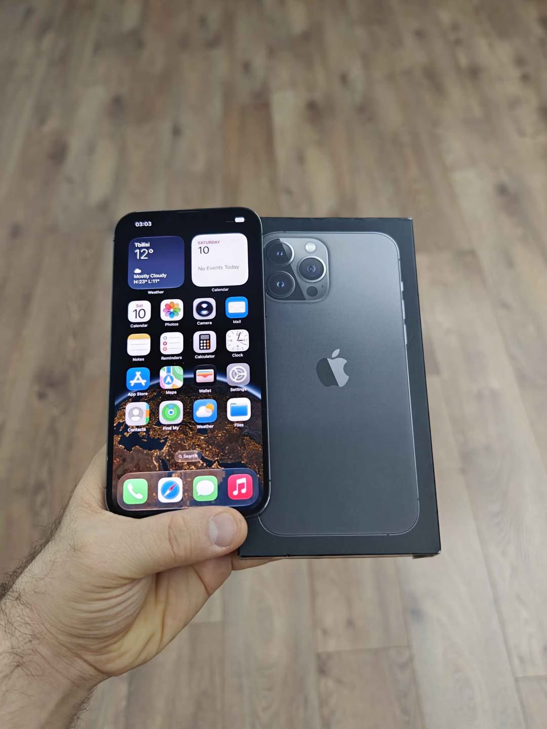 iPhone 13 Pro Max in good condition