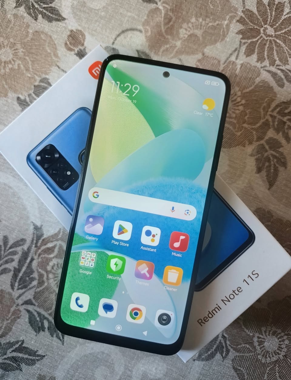 Redmi Note 11S, near new, with box