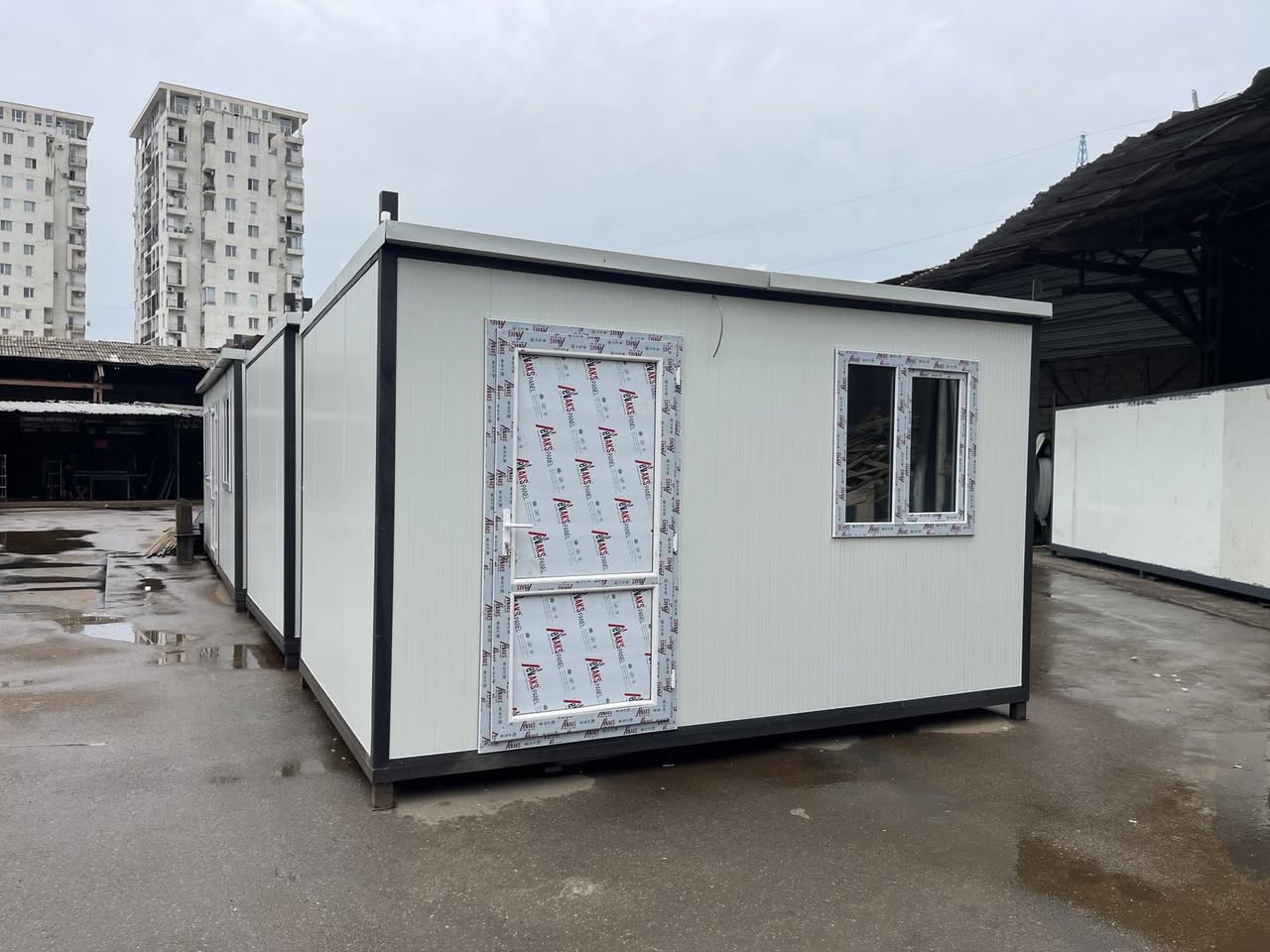 Ticari alan, Tiflis — 5,700 ₾