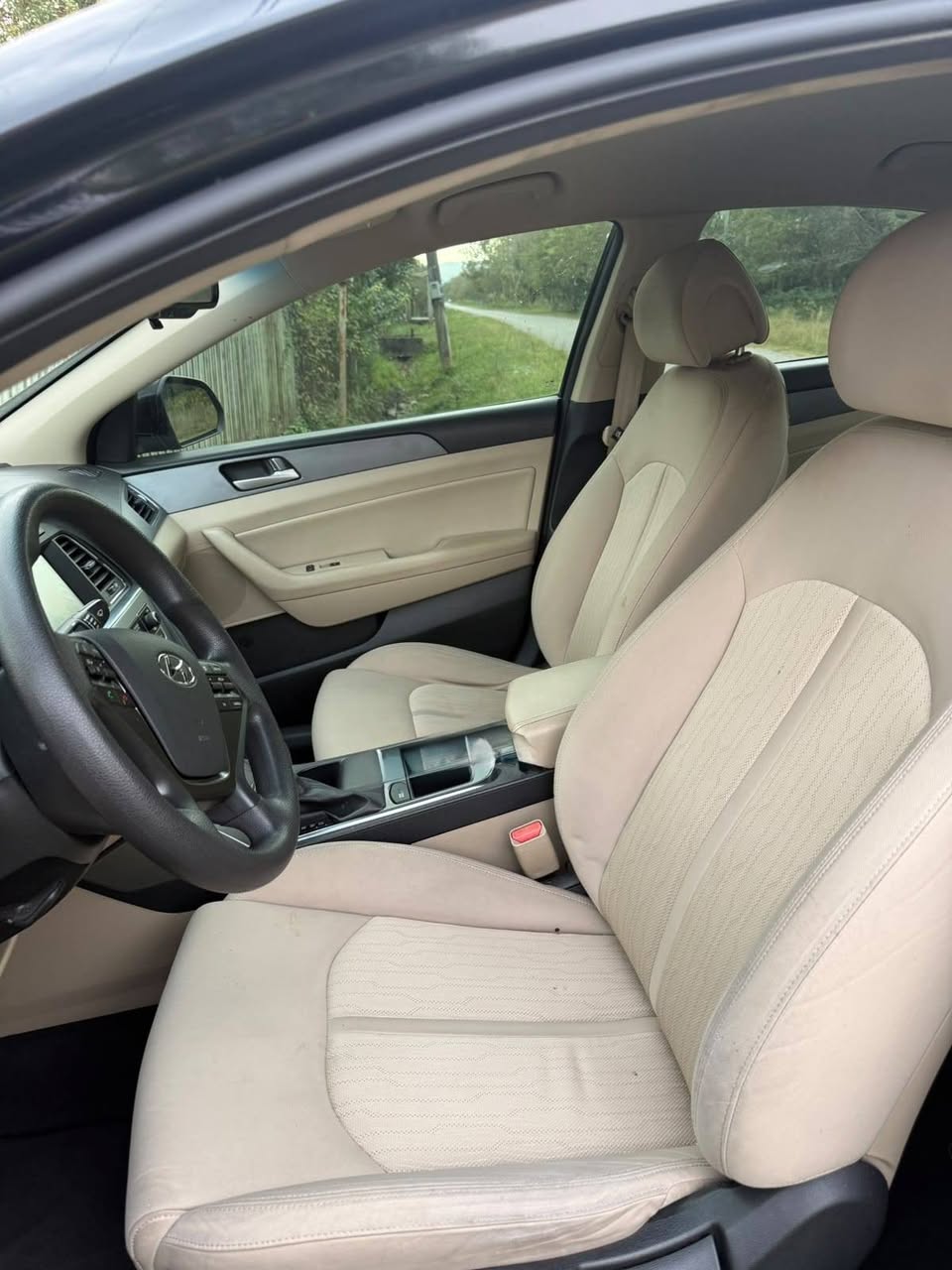 Hyundai Sonata 2016 — 6,800$