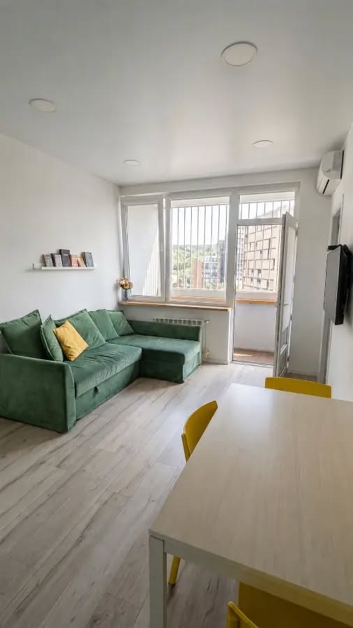 იყიდება ბინა, თბილისი — $175,000