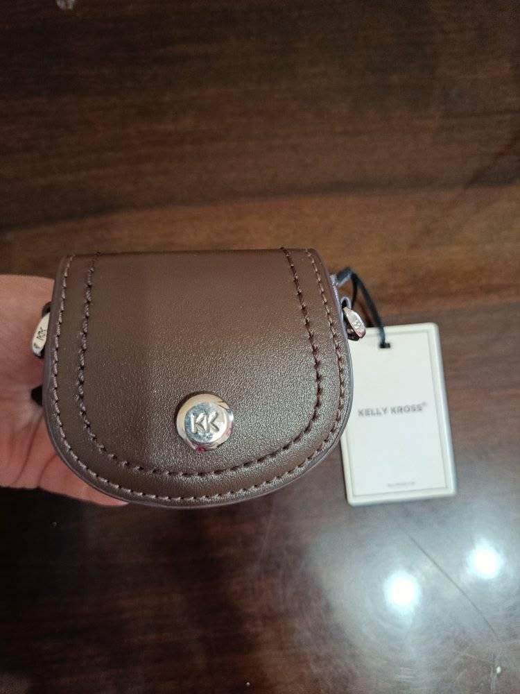 Kelly Kross deri küçük çanta