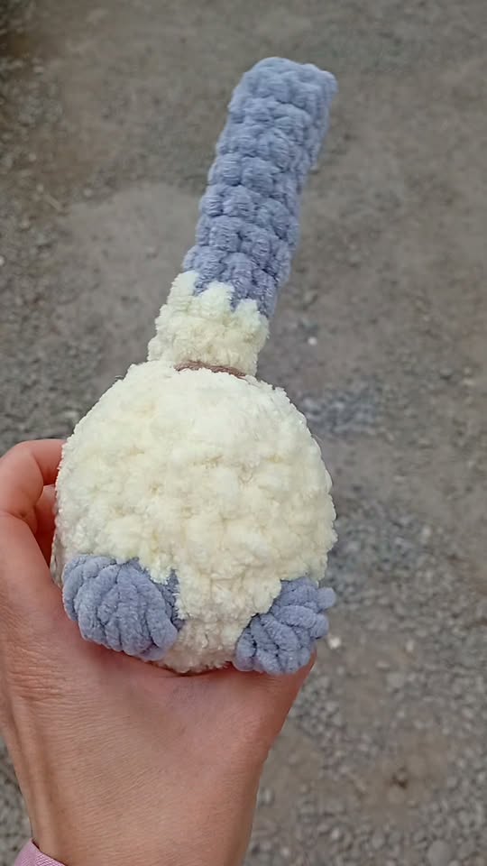 🧶 Ручные вышитые кошки и другие — 35₾