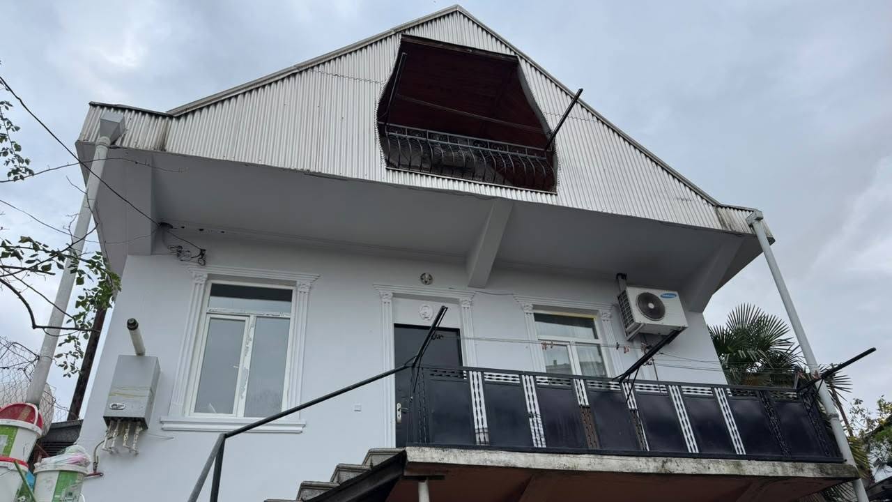 Տուն, Բաթումի — $1,000