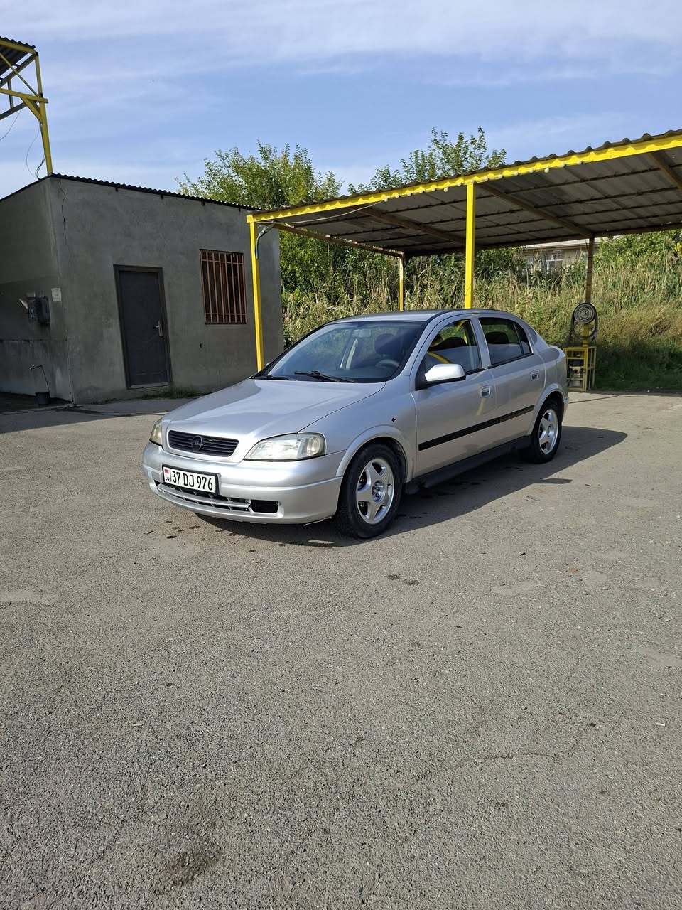 Tiv 1.6 1999 — 2,800$
