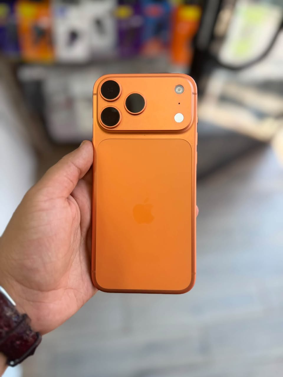 Apple iPhone 17 Pro Max 256GB — 380,000֏