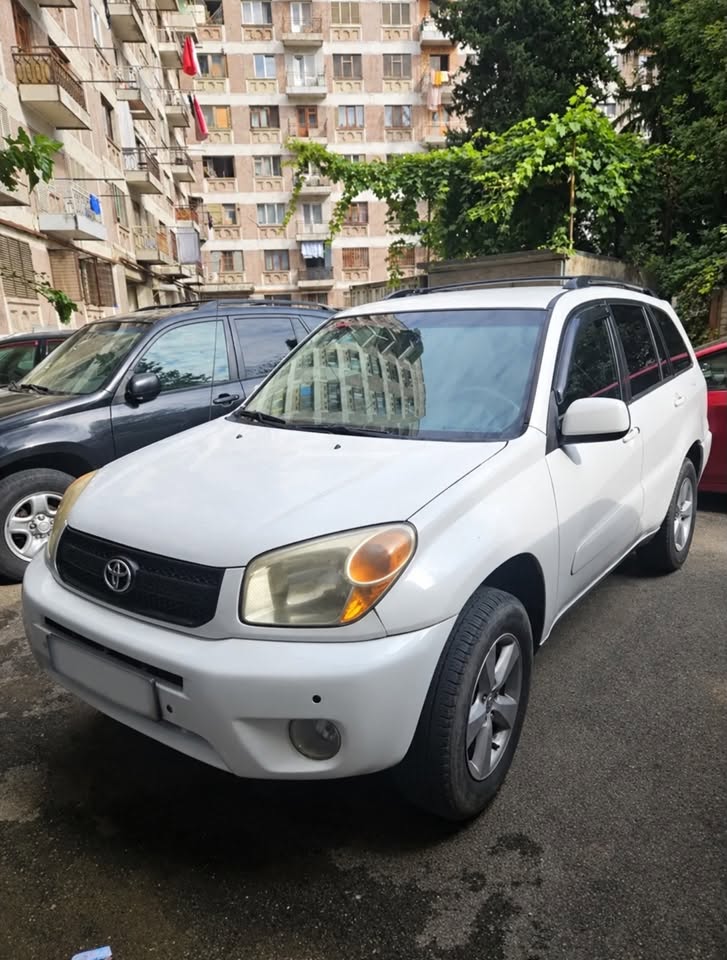RAV4 2500$-ə satılır, sürət