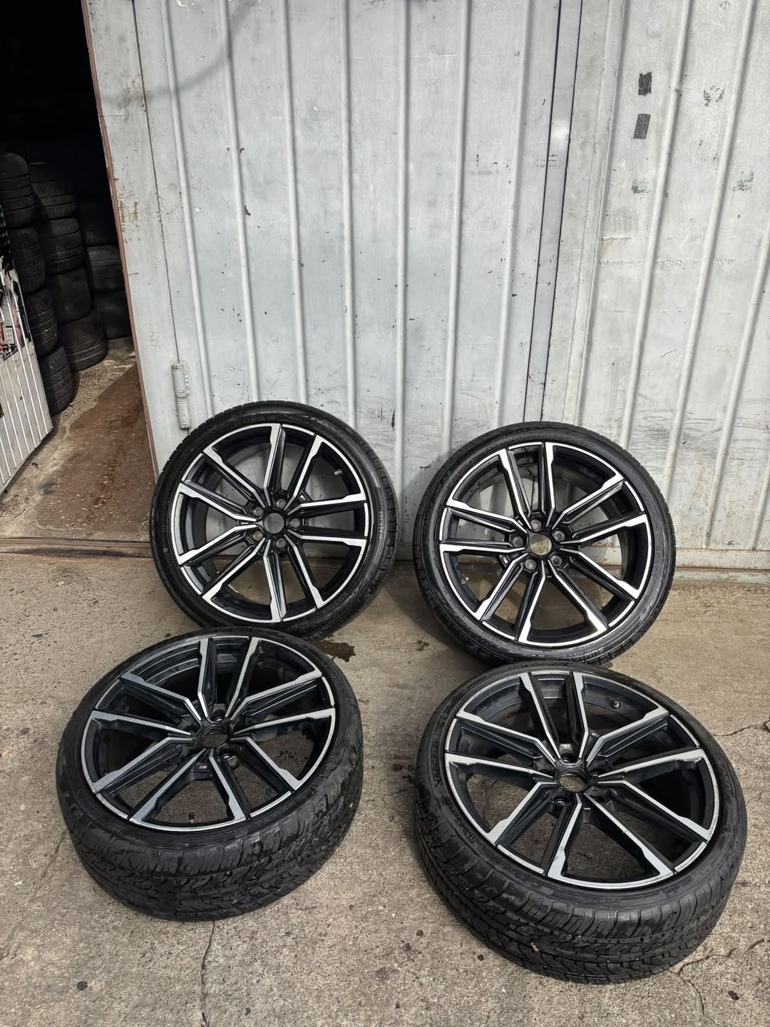 R19 усварки с покрышками, Тбилиси — 1,300₾
