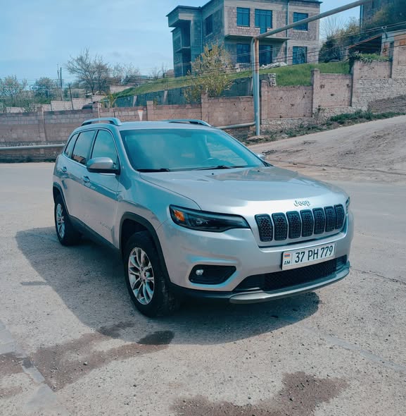 Jeep Cherokee 2018թ 4x4 Gin@ 14900$
