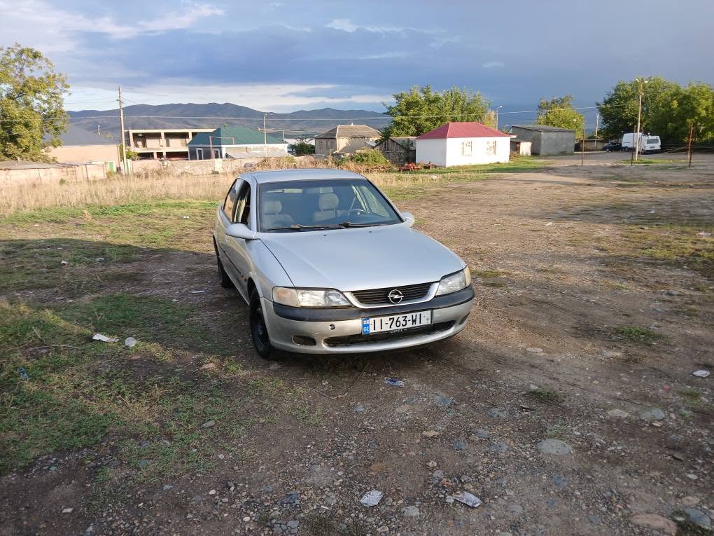 Qaz 1.8 1996
